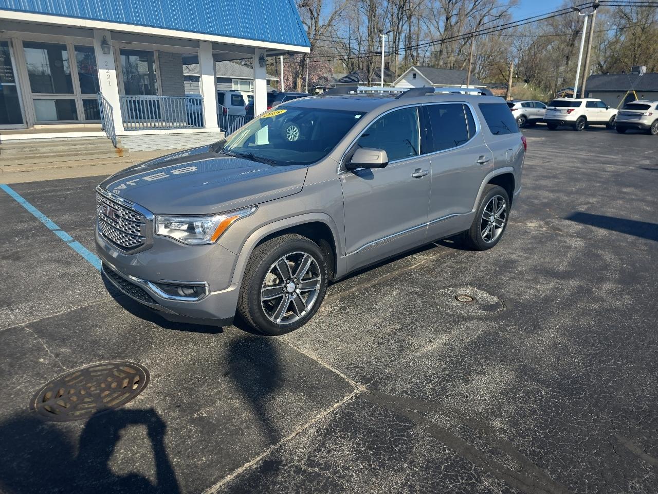 GMC Acadia AWD 4dr Denali 2019