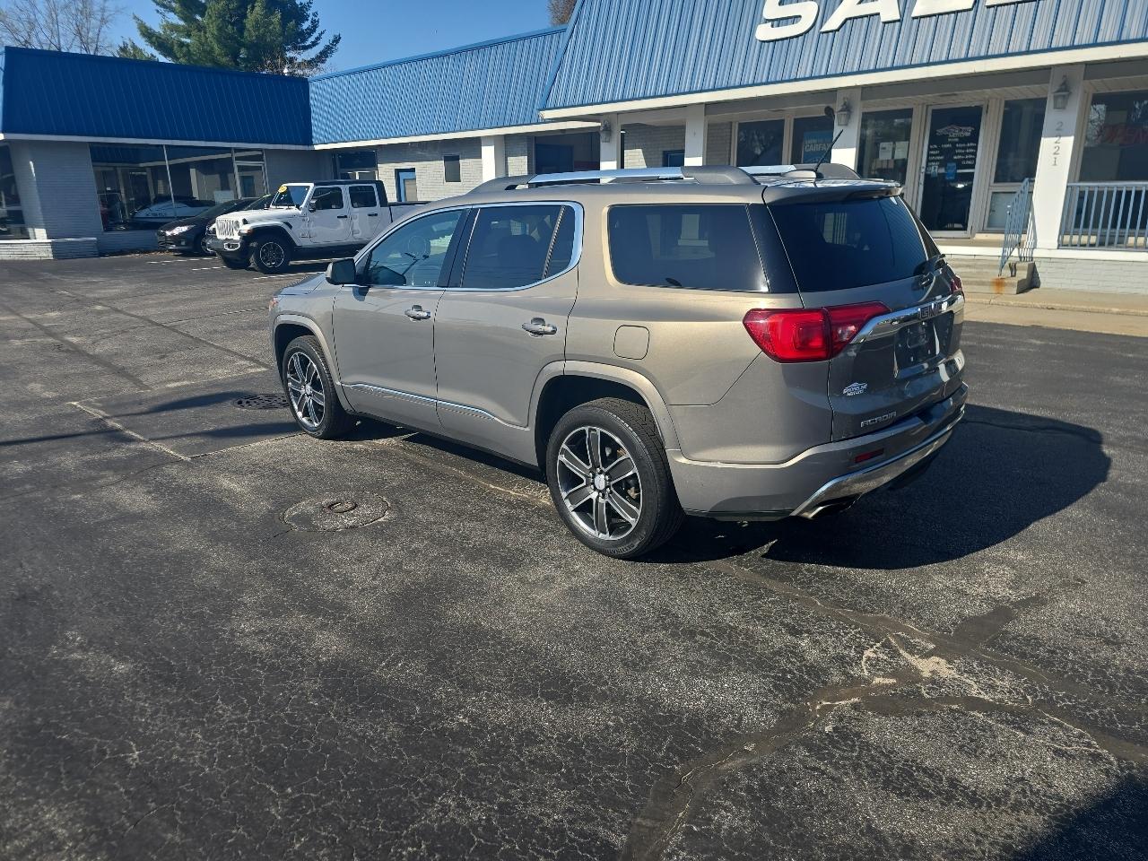 GMC Acadia AWD 4dr Denali 2019