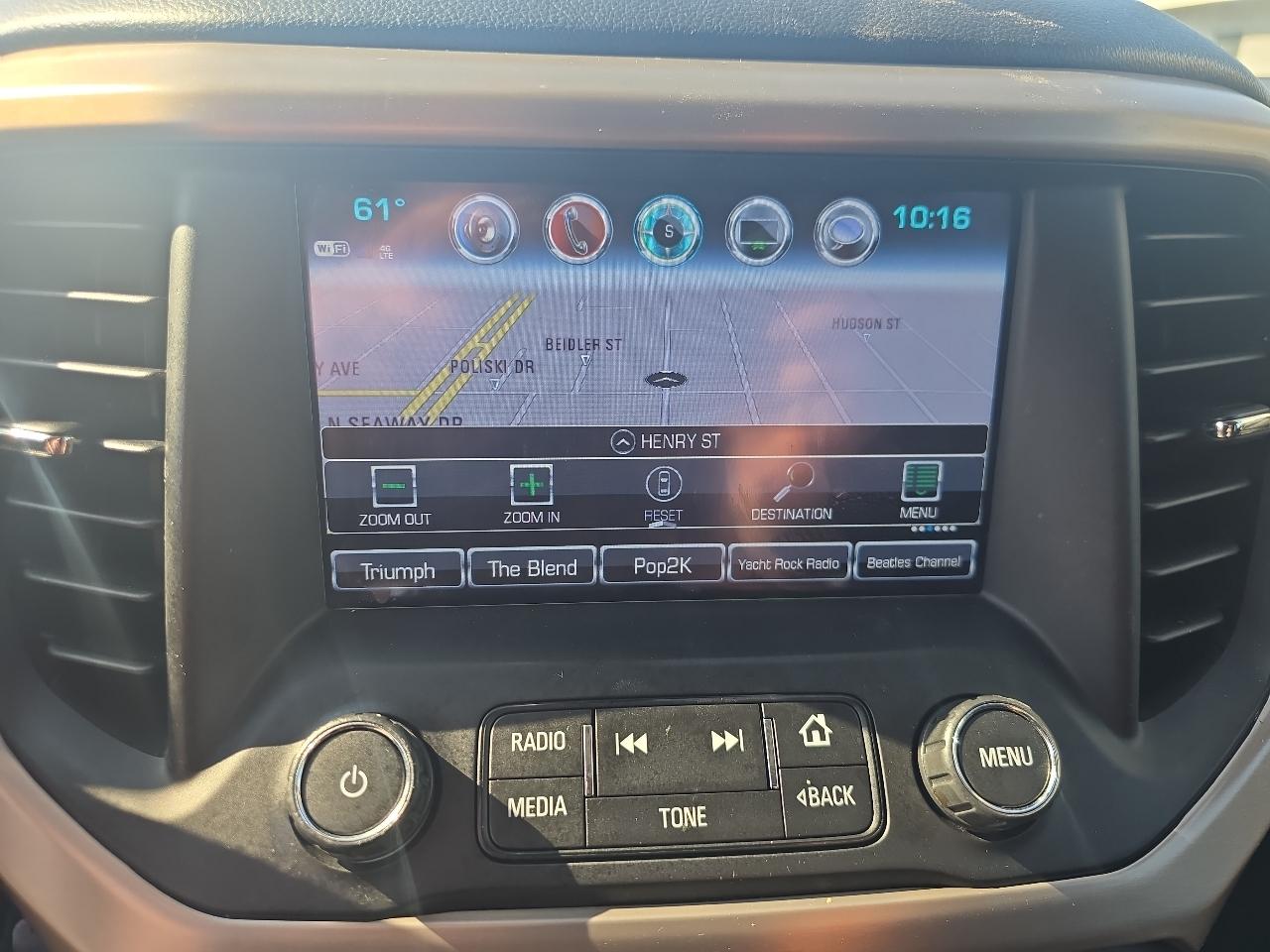 GMC Acadia AWD 4dr Denali 2019