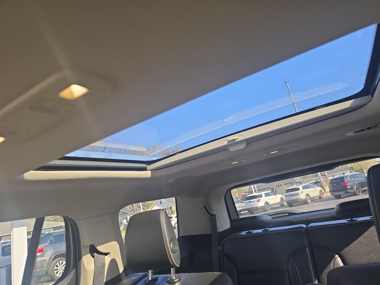 GMC Acadia AWD 4dr Denali 2019