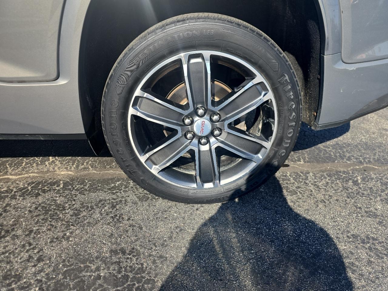 GMC Acadia AWD 4dr Denali 2019