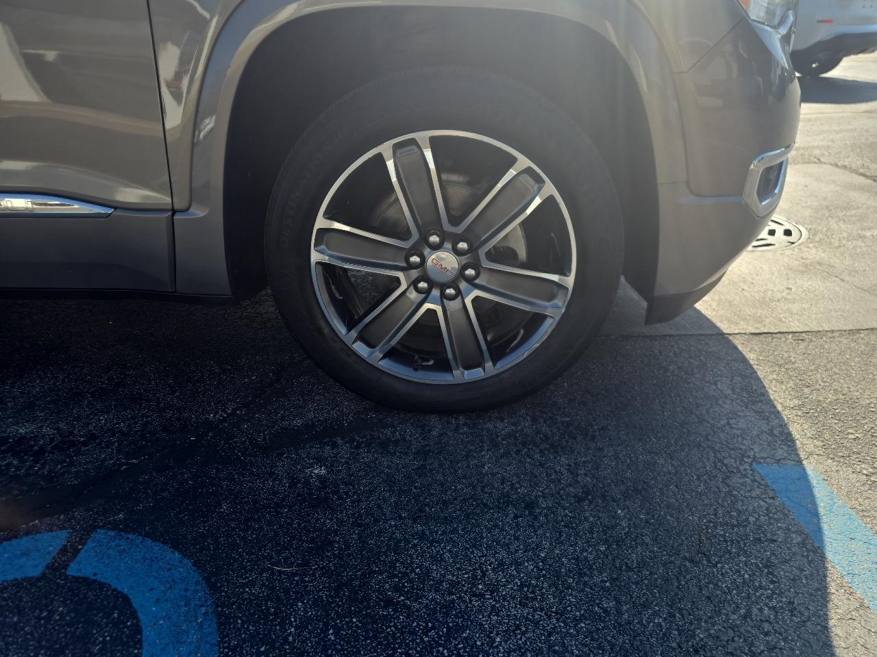 GMC Acadia AWD 4dr Denali 2019