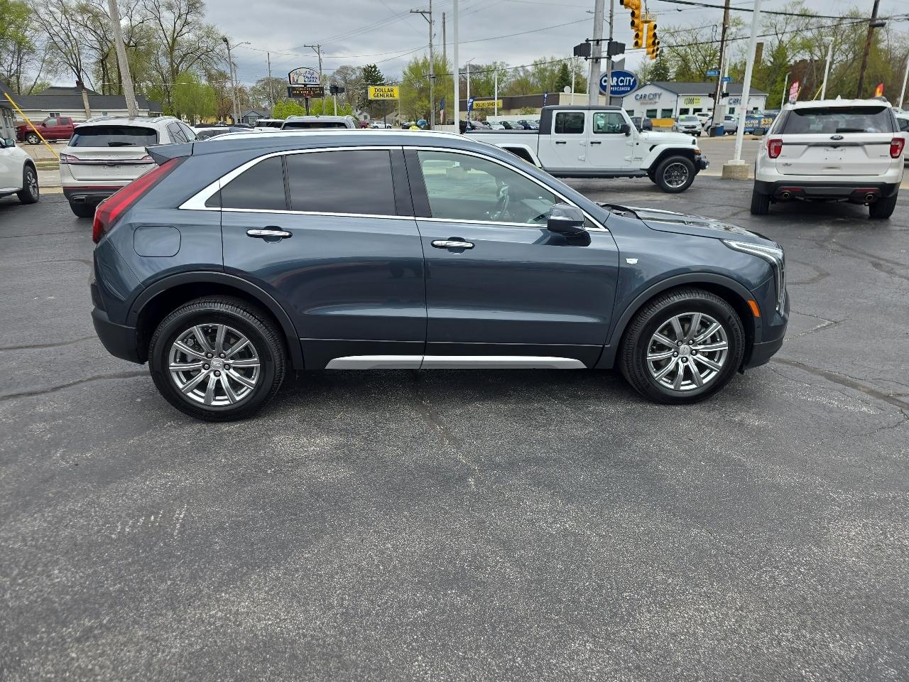 Cadillac XT4 AWD 4dr Premium Luxury 2020