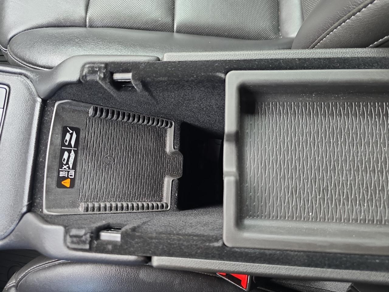 Cadillac XT4 AWD 4dr Premium Luxury 2020