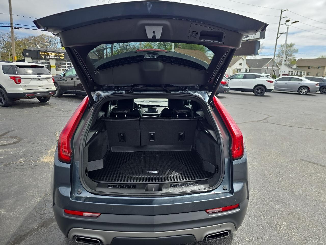 Cadillac XT4 AWD 4dr Premium Luxury 2020