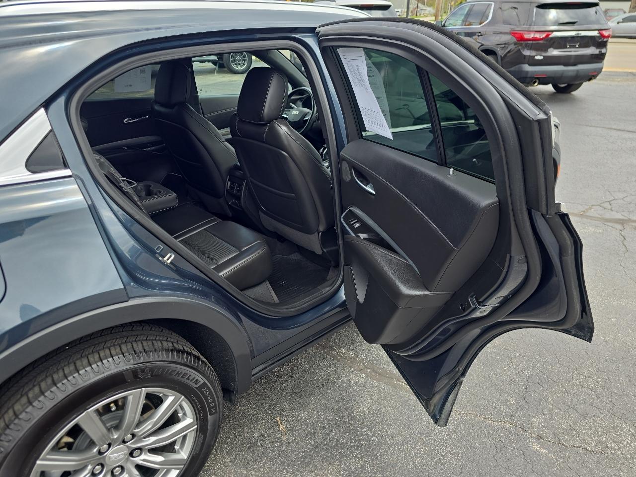 Cadillac XT4 AWD 4dr Premium Luxury 2020