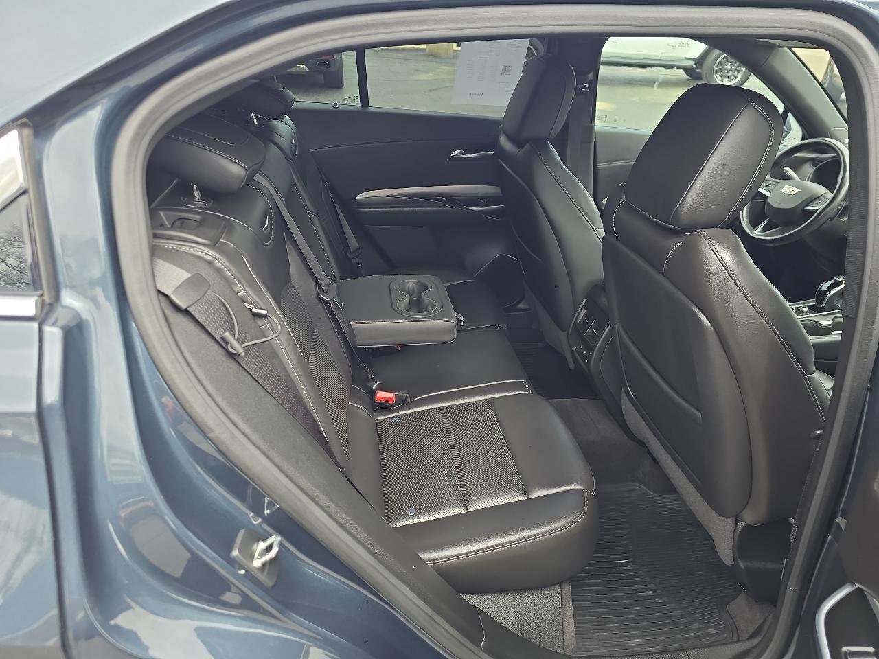 Cadillac XT4 AWD 4dr Premium Luxury 2020