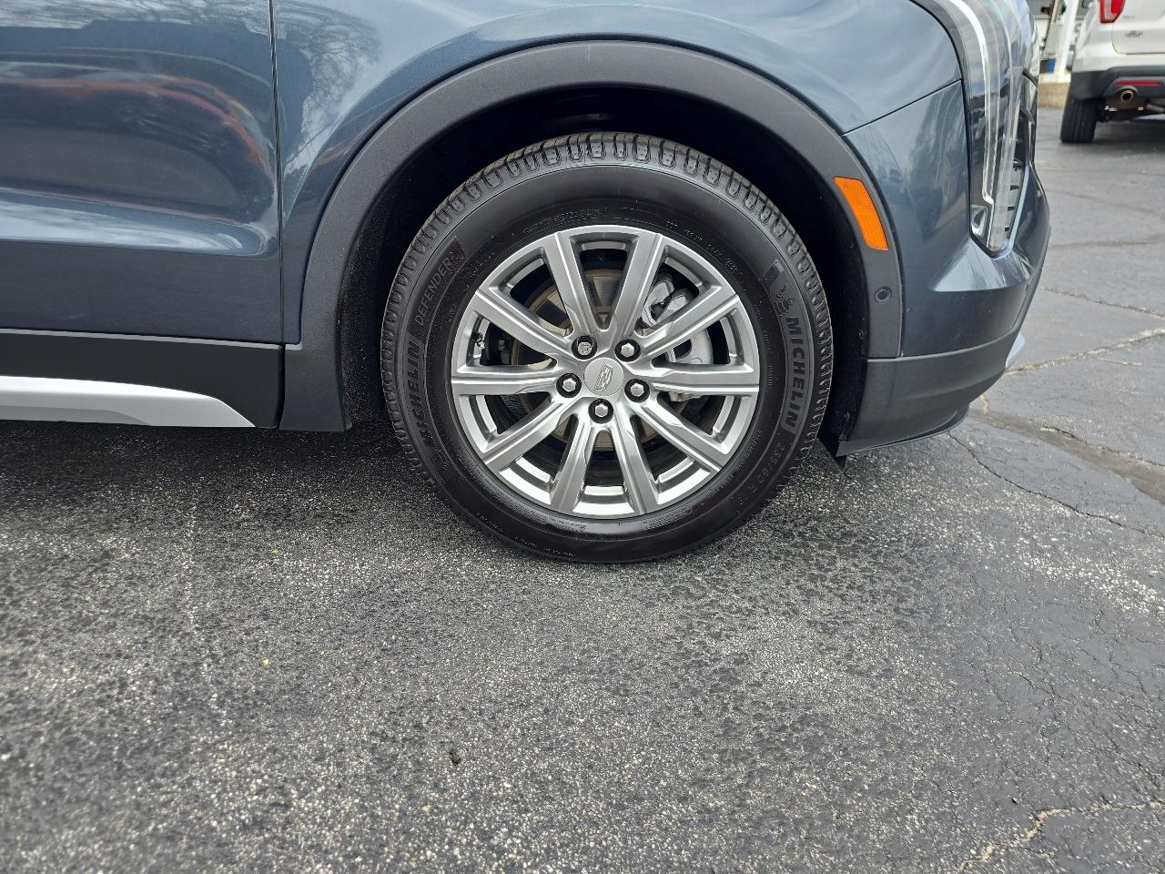 Cadillac XT4 AWD 4dr Premium Luxury 2020