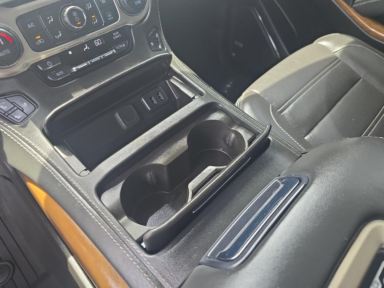 GMC Yukon XL 4WD 4dr Denali 2020