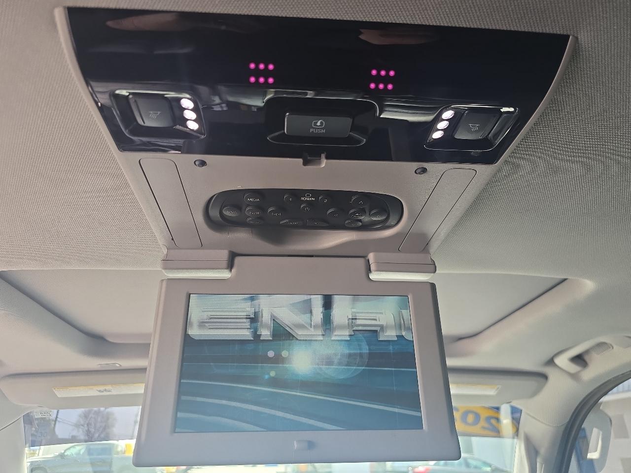 GMC Yukon XL 4WD 4dr Denali 2020