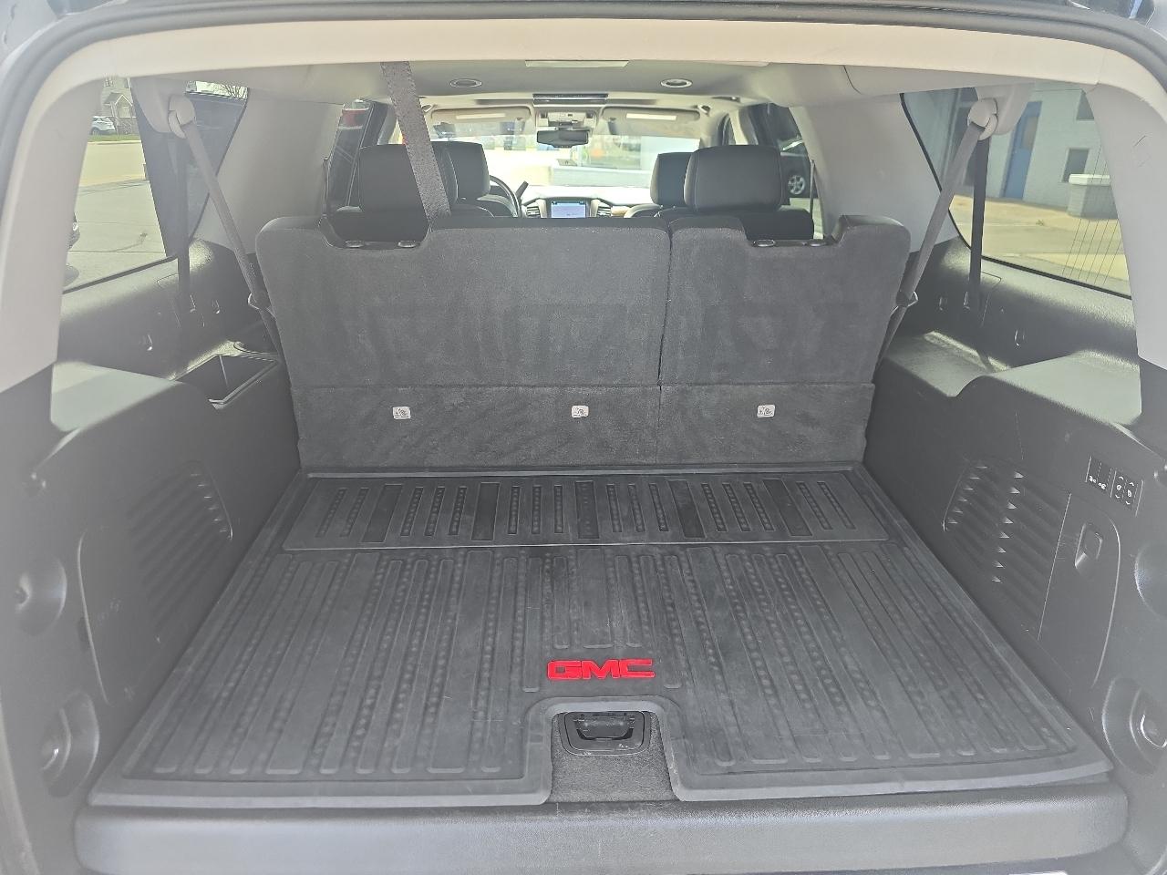 GMC Yukon XL 4WD 4dr Denali 2020