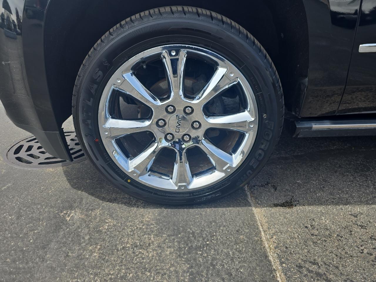GMC Yukon XL 4WD 4dr Denali 2020