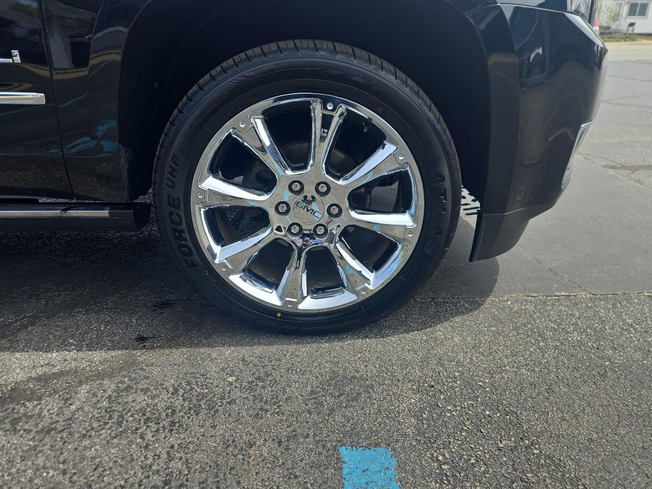 GMC Yukon XL 4WD 4dr Denali 2020