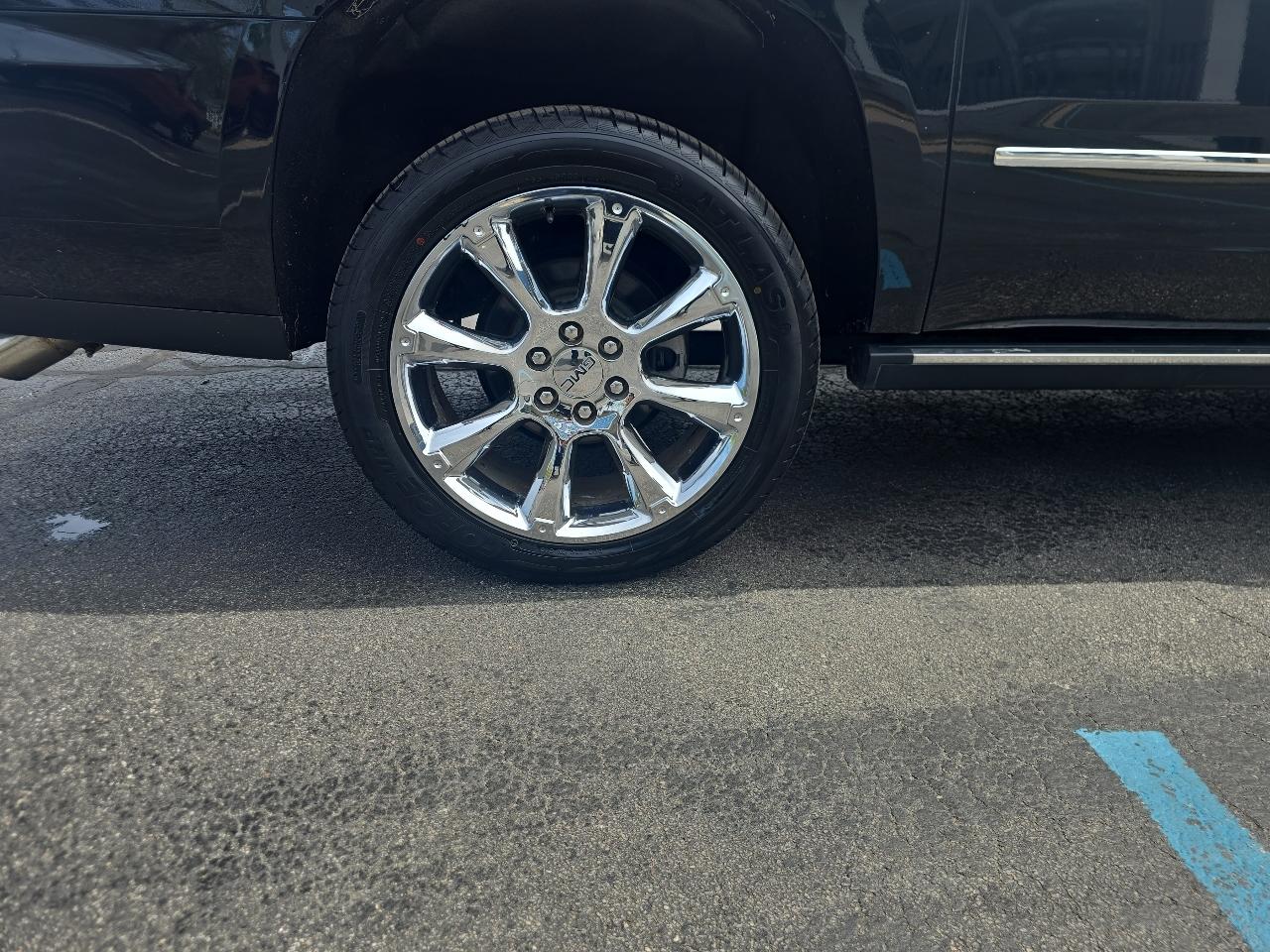 GMC Yukon XL 4WD 4dr Denali 2020