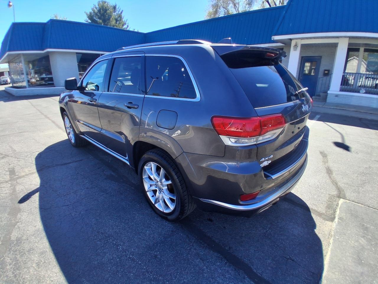 Jeep Grand Cherokee 4WD 4dr Summit 2015