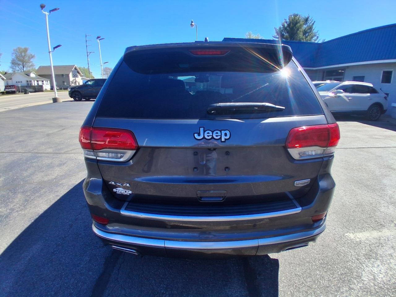 Jeep Grand Cherokee 4WD 4dr Summit 2015