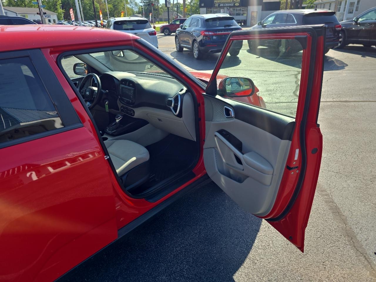 Kia Soul LX IVT 2020
