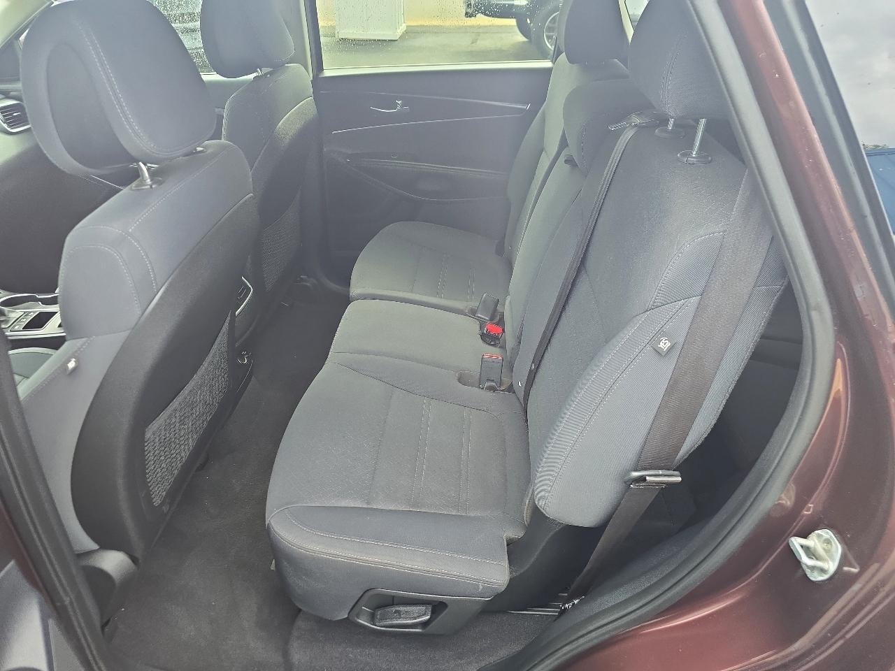 Kia Sorento AWD 4dr 2.4L LX 2016