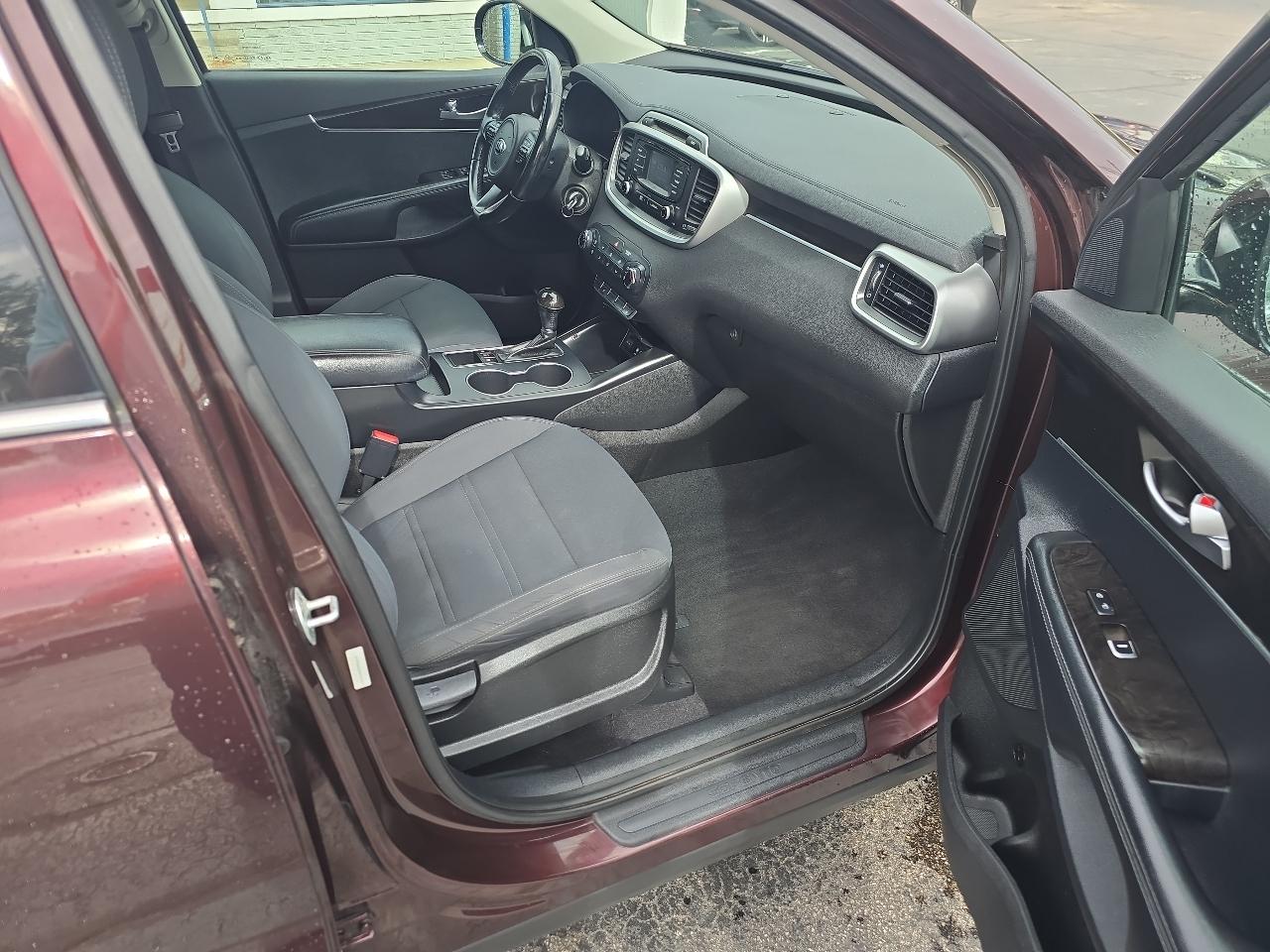 Kia Sorento AWD 4dr 2.4L LX 2016