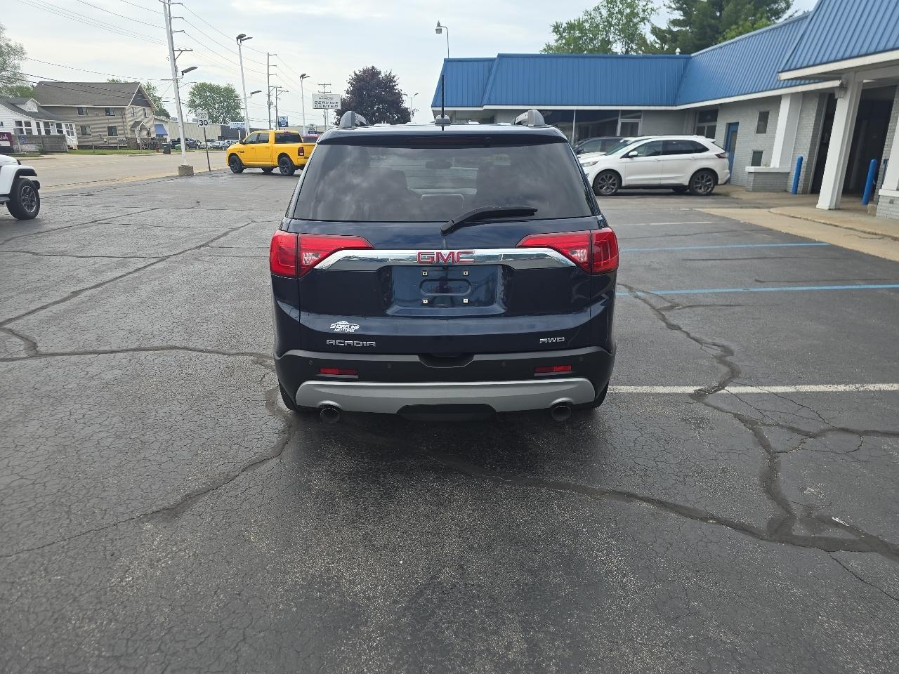 GMC Acadia AWD 4dr SLT w/SLT-2 2017