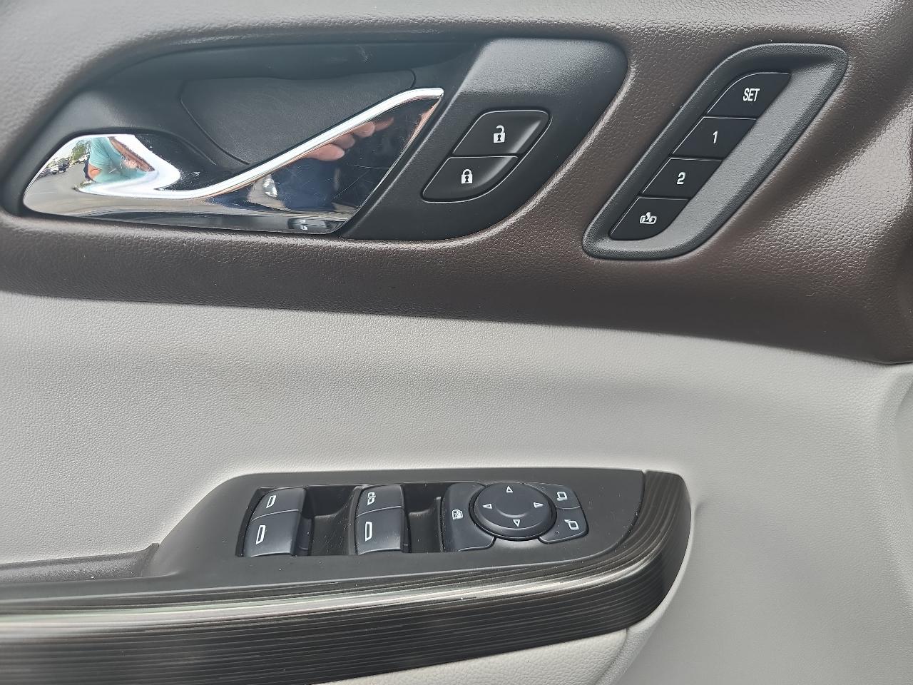 GMC Acadia AWD 4dr SLT w/SLT-2 2017