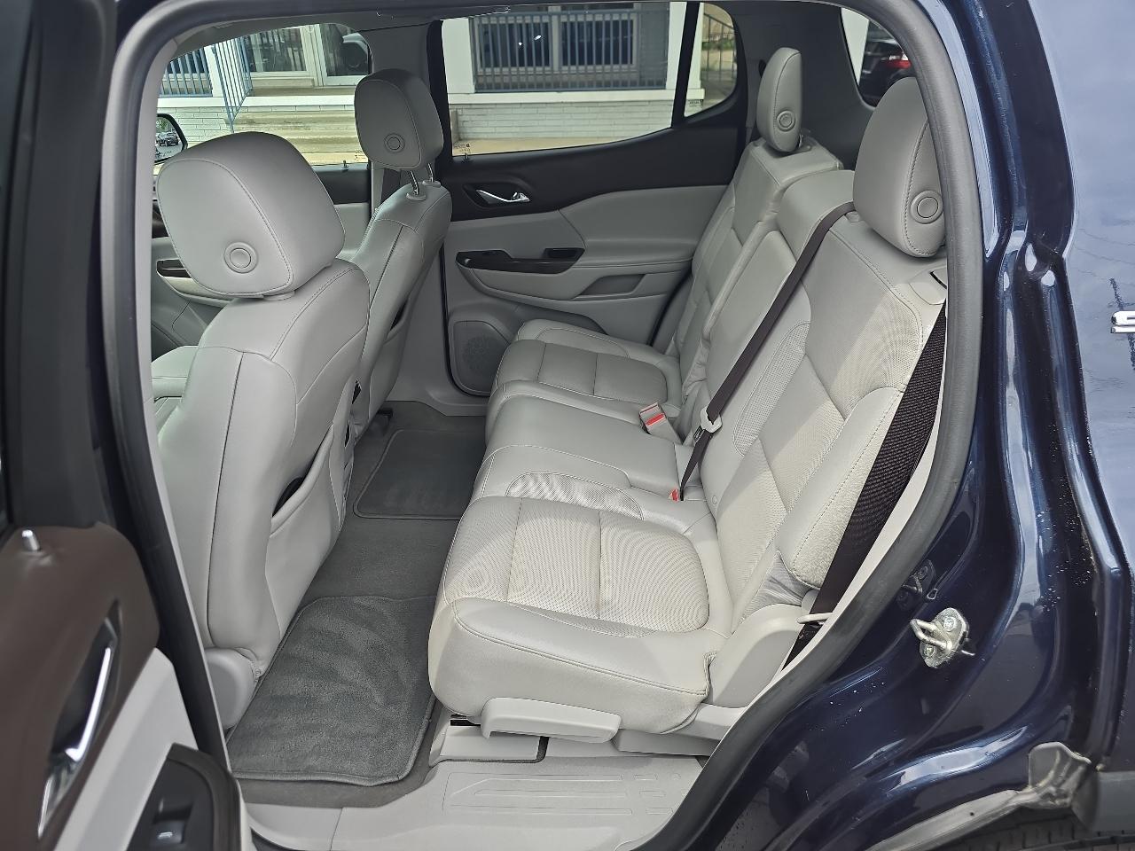GMC Acadia AWD 4dr SLT w/SLT-2 2017