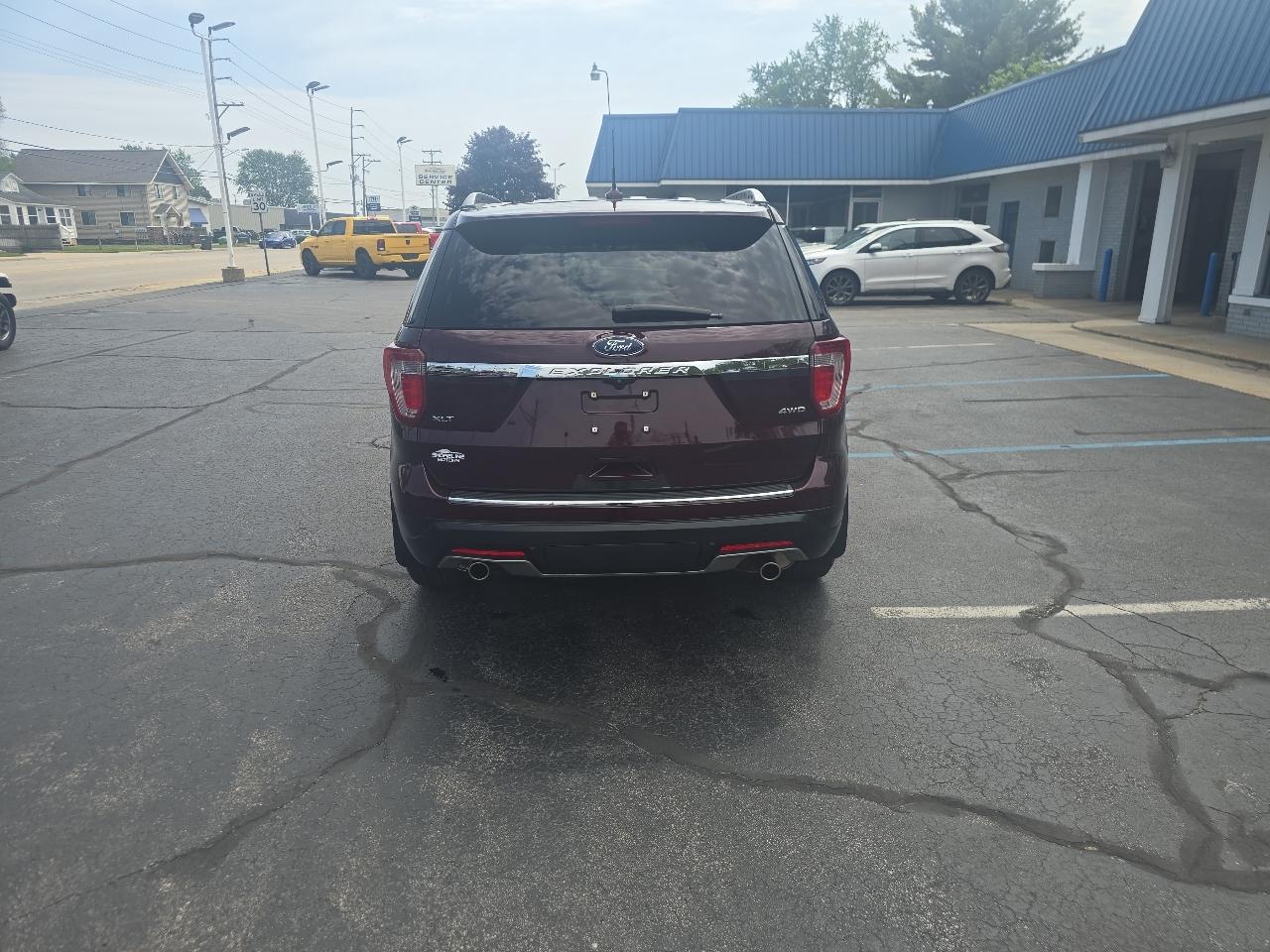 Ford Explorer 4dr XLT 4WD 2018