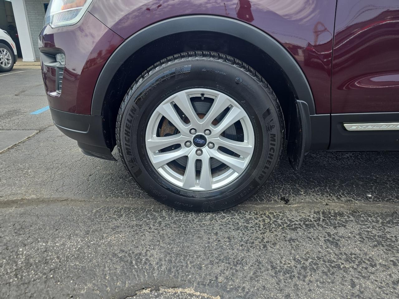 Ford Explorer 4dr XLT 4WD 2018