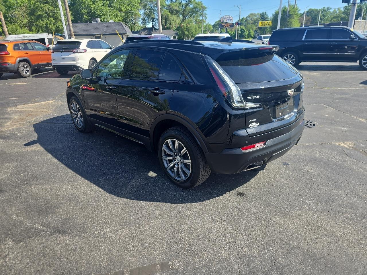 Cadillac XT4 AWD 4dr Sport 2020