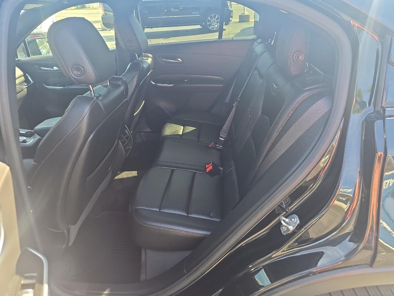 Cadillac XT4 AWD 4dr Sport 2020