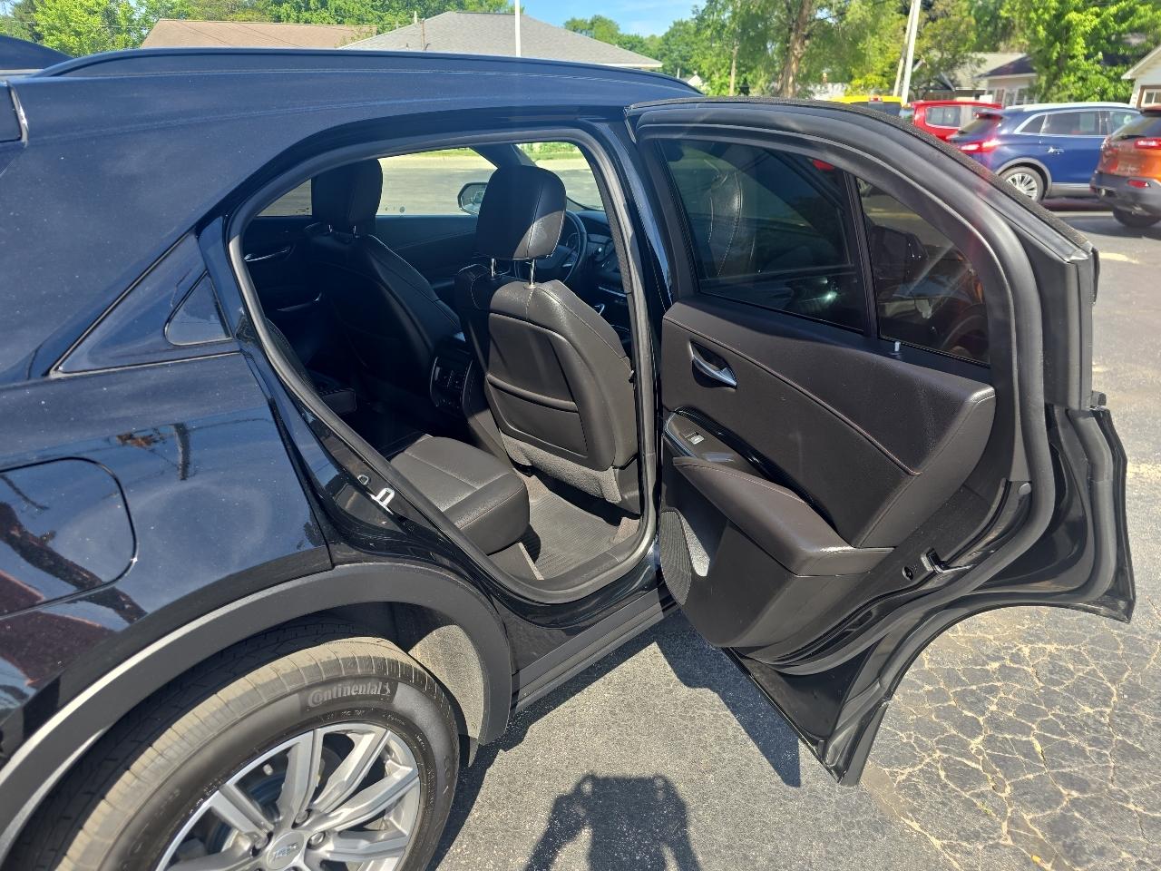Cadillac XT4 AWD 4dr Sport 2020
