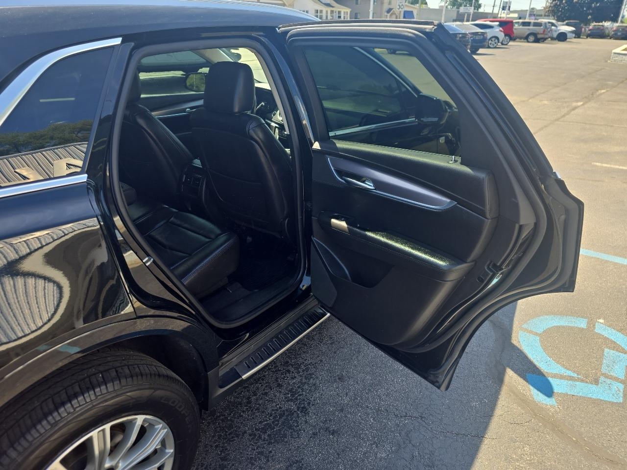 Cadillac XT5 AWD 4dr Luxury 2017