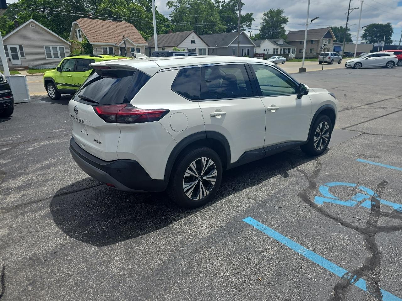 Nissan Rogue AWD SV 2021
