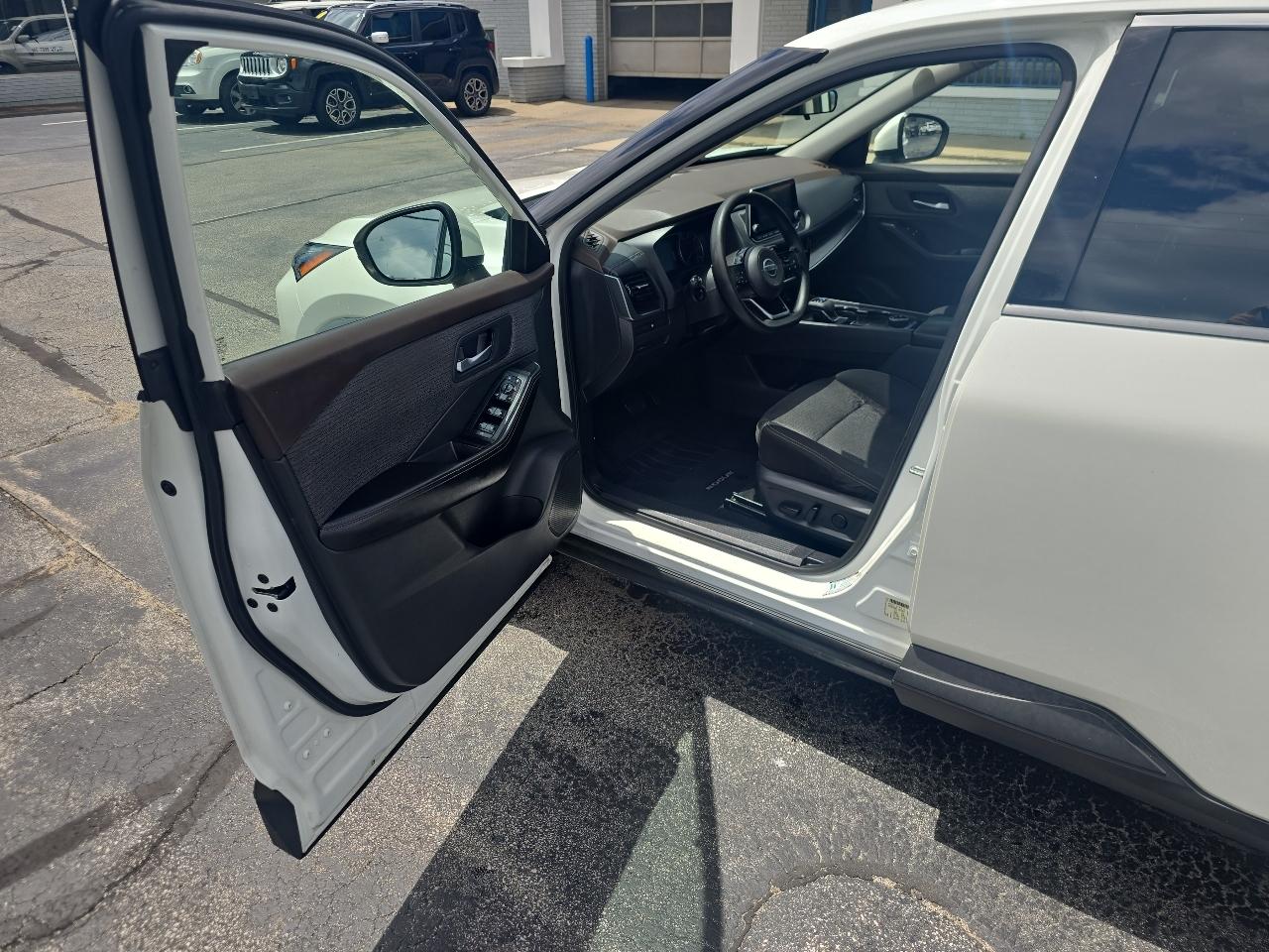 Nissan Rogue AWD SV 2021