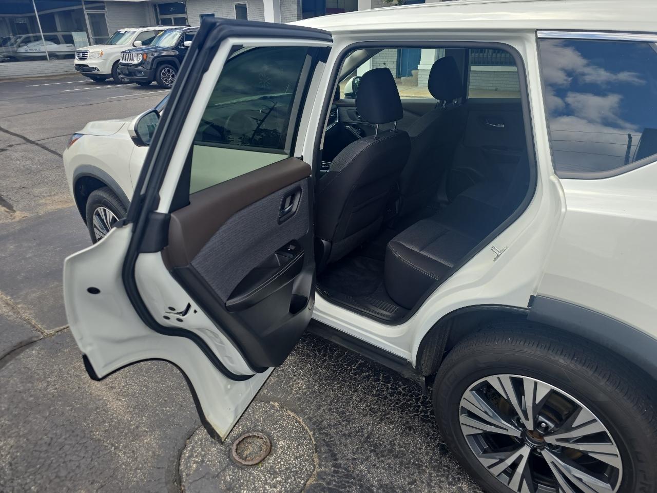 Nissan Rogue AWD SV 2021