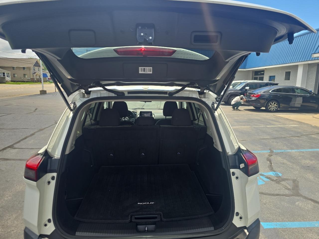Nissan Rogue AWD SV 2021