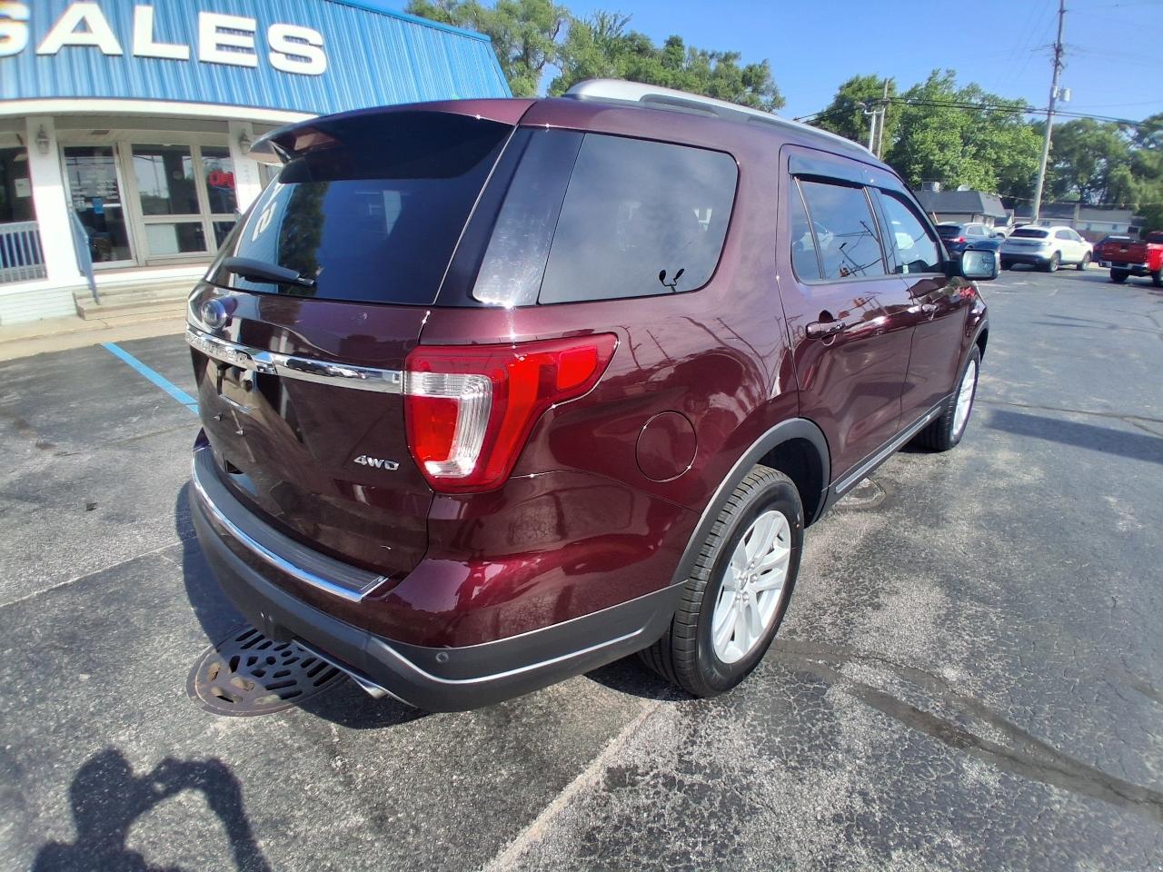 Ford Explorer XLT 4WD 2018