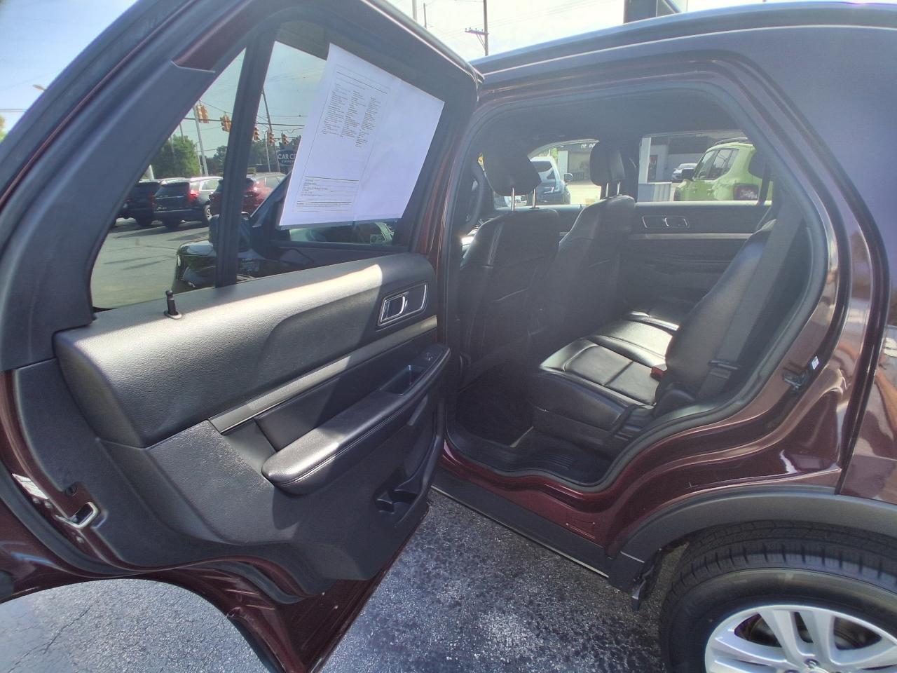 Ford Explorer XLT 4WD 2018