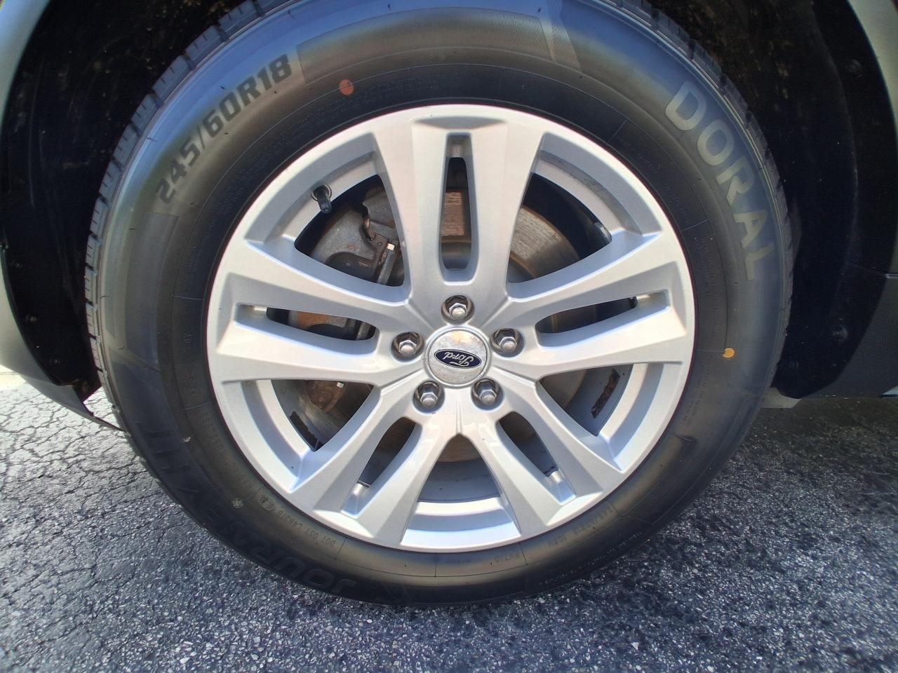 Ford Explorer XLT 4WD 2018