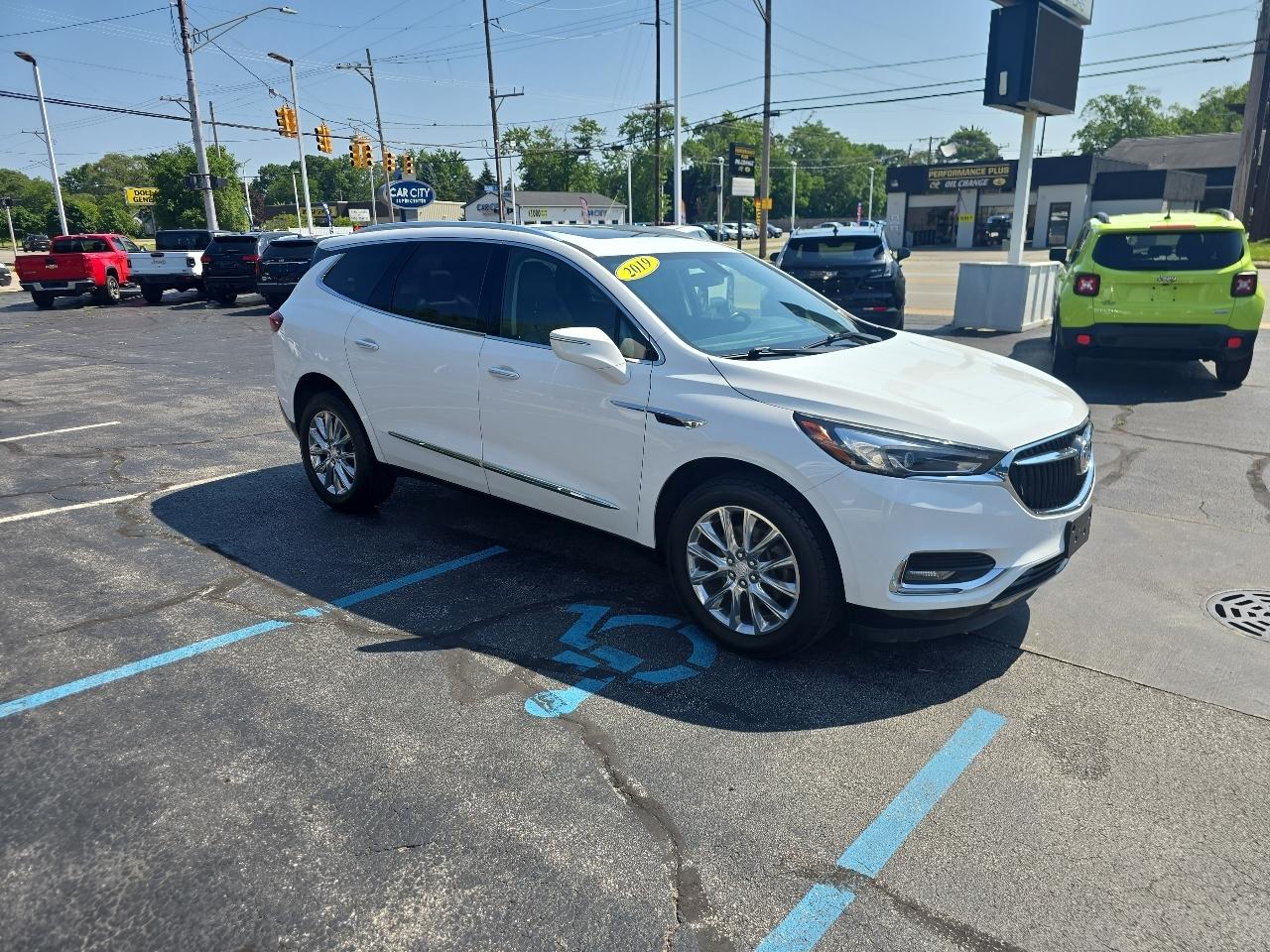 Buick Enclave AWD 4dr Essence 2019