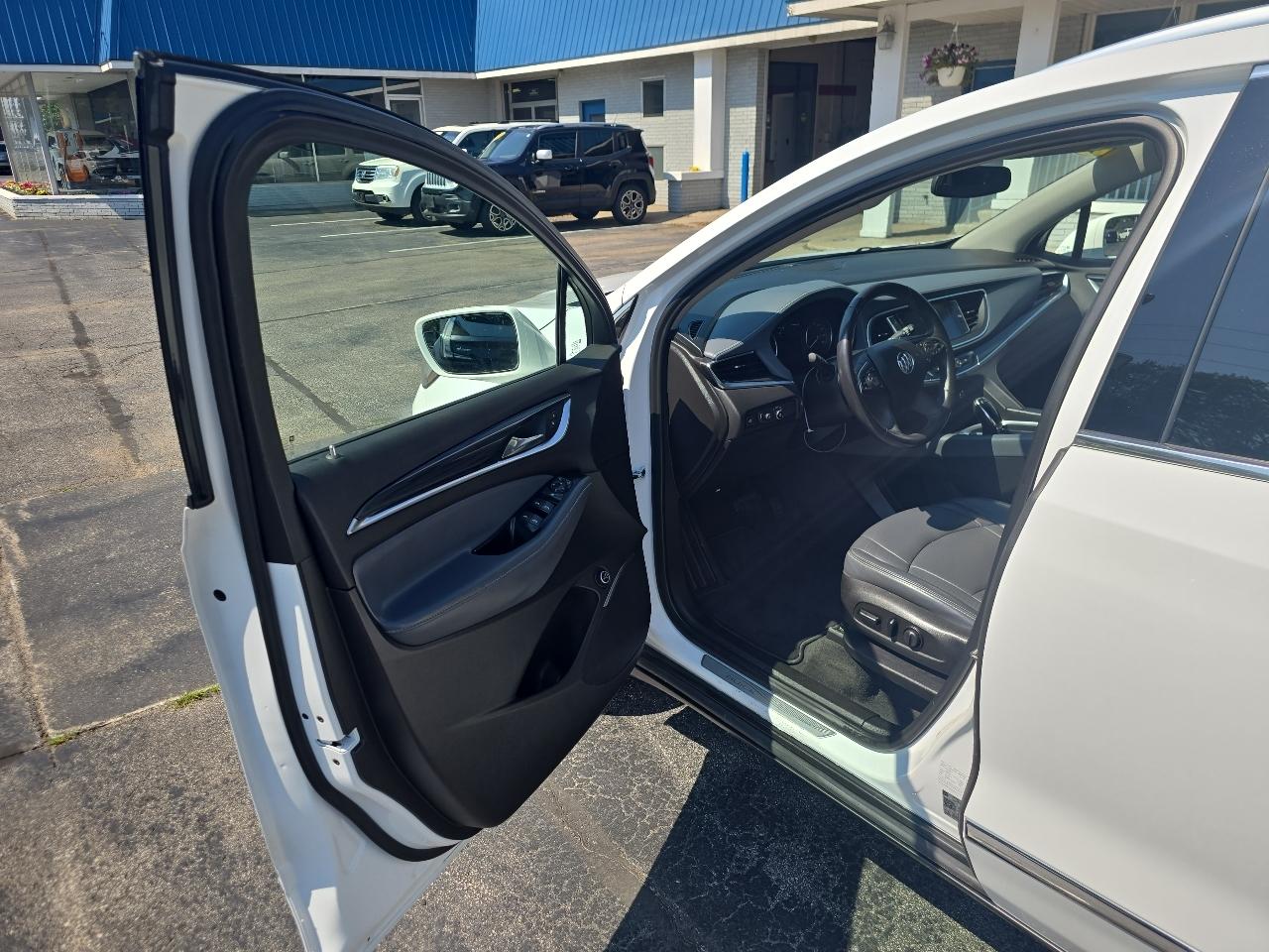 Buick Enclave AWD 4dr Essence 2019