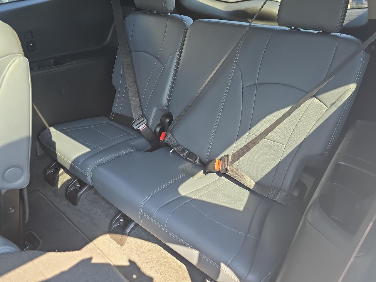 Buick Enclave AWD 4dr Essence 2019