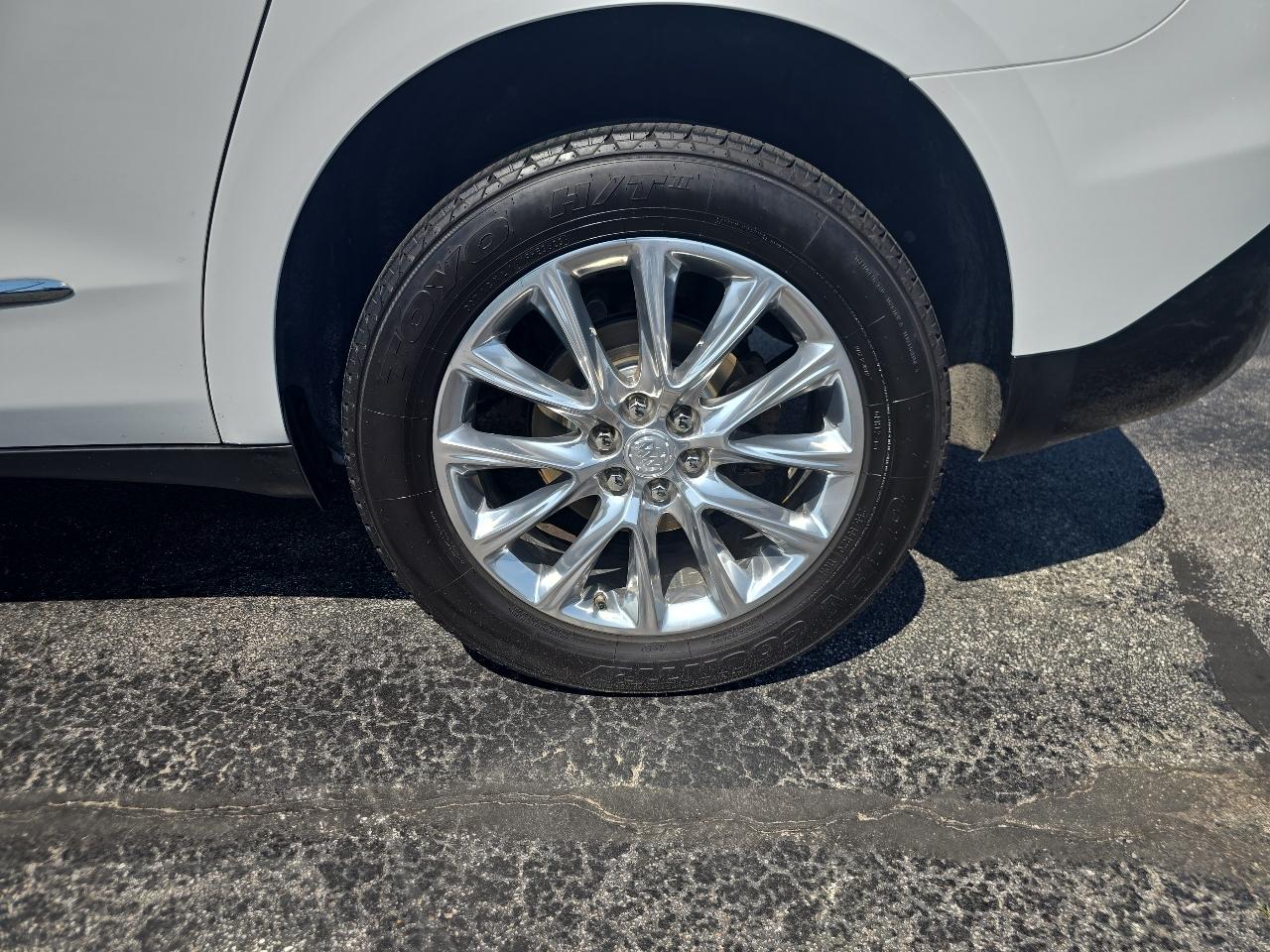 Buick Enclave AWD 4dr Essence 2019