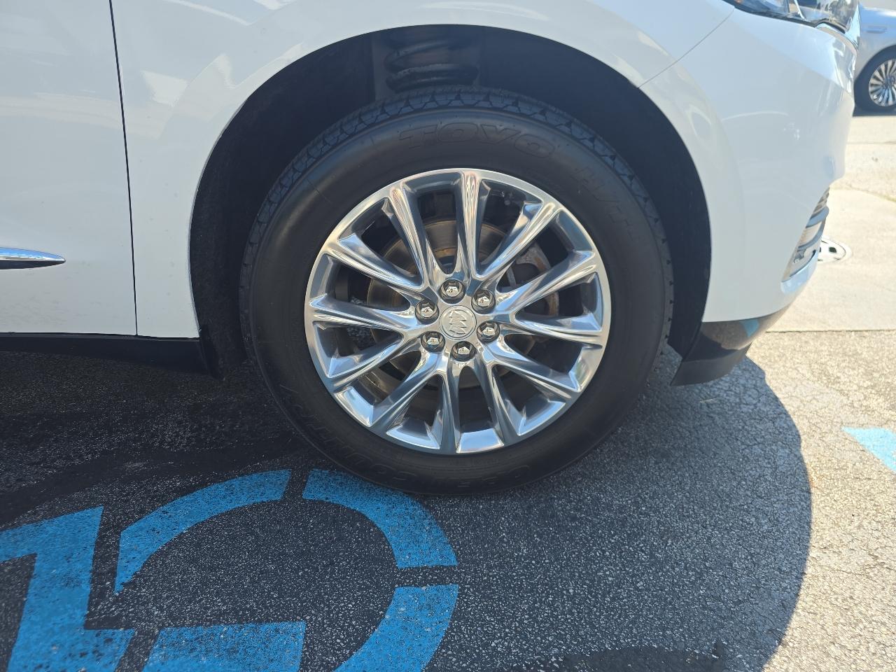 Buick Enclave AWD 4dr Essence 2019