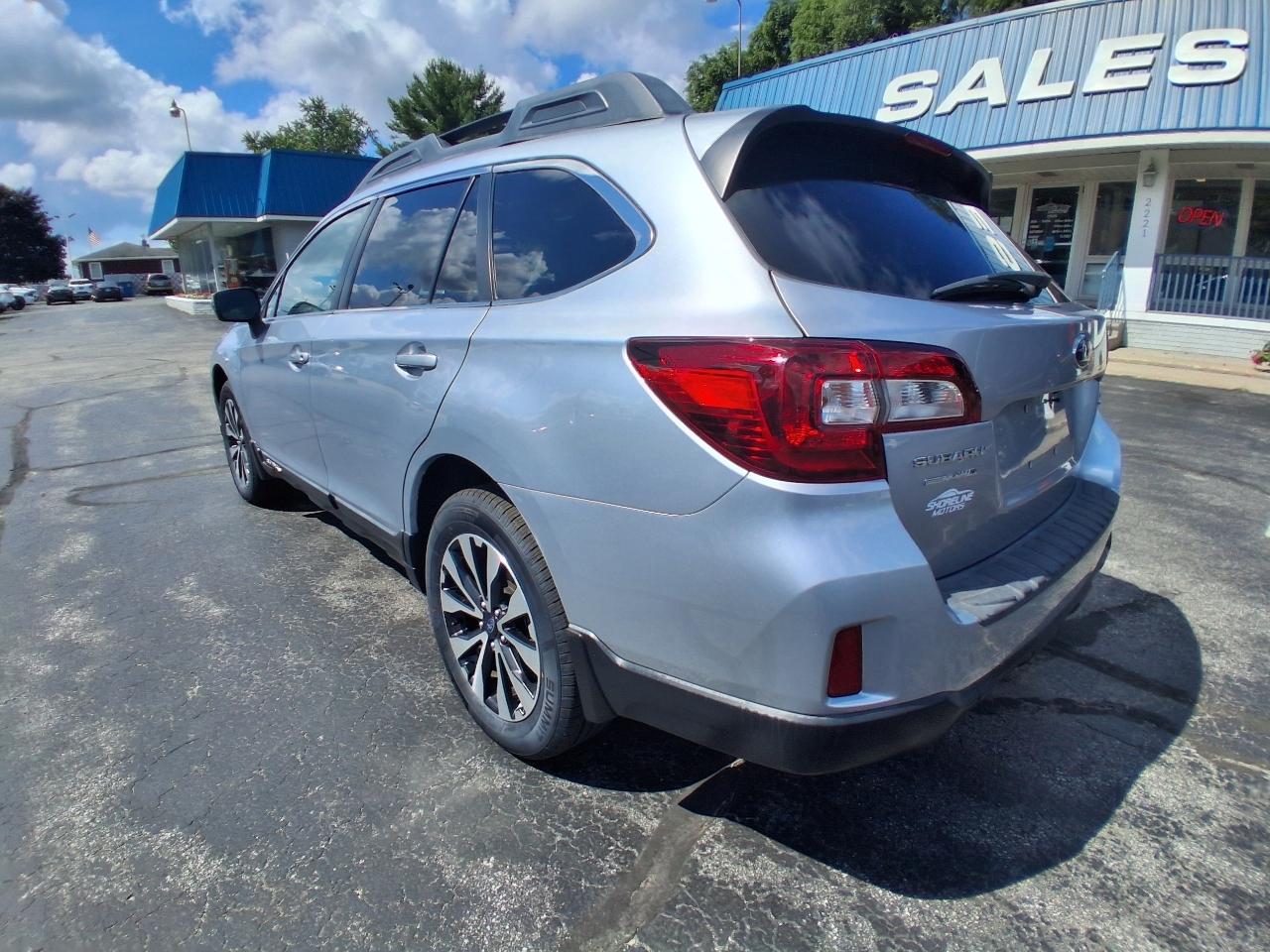 Subaru Outback 4dr Wgn 2.5i Limited 2016