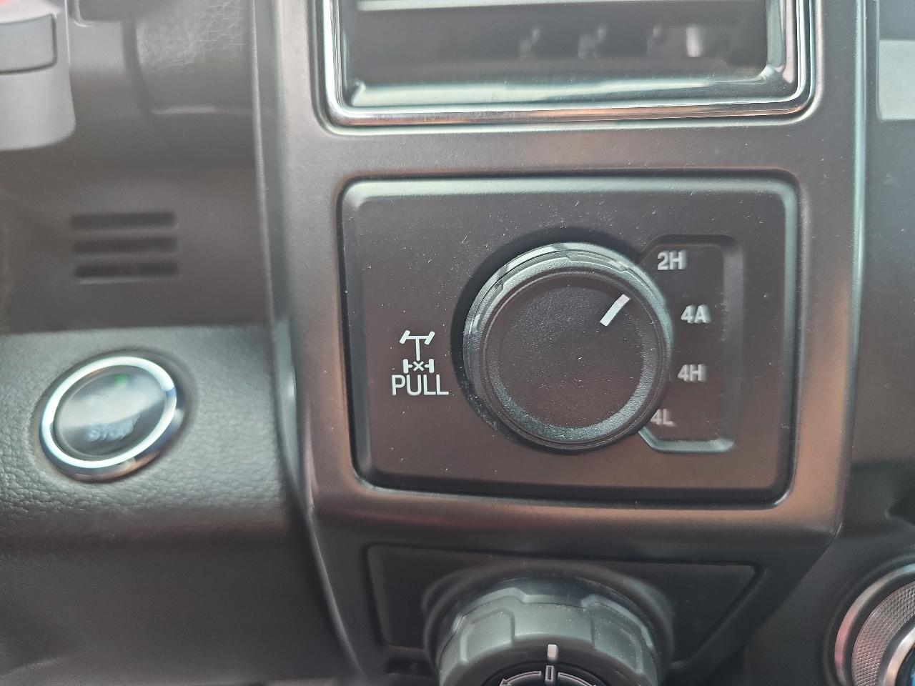 Ford F-150 Lariat 4WD SuperCrew 6.5' Box 2018