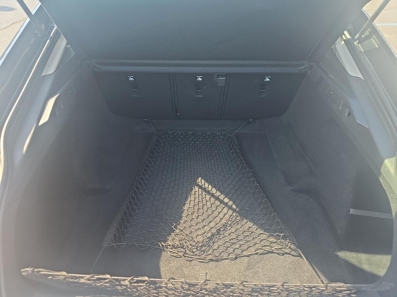 Buick Regal Sportback 4dr Sdn Essence FWD 2019