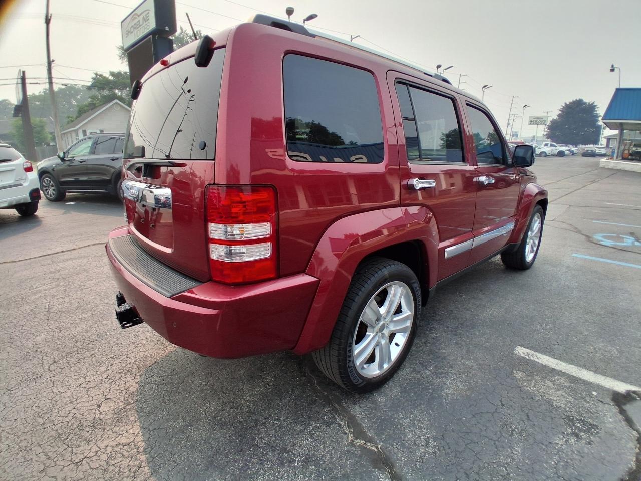 Jeep Liberty 4WD 4dr Limited Jet 2012