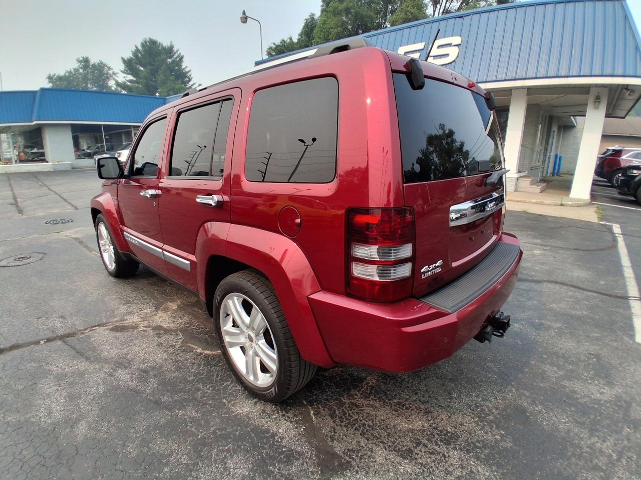 Jeep Liberty 4WD 4dr Limited Jet 2012