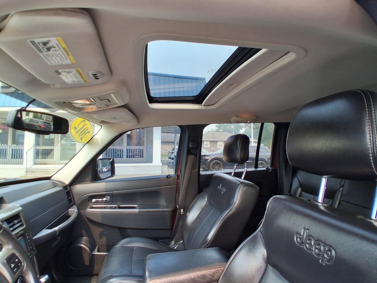 Jeep Liberty 4WD 4dr Limited Jet 2012